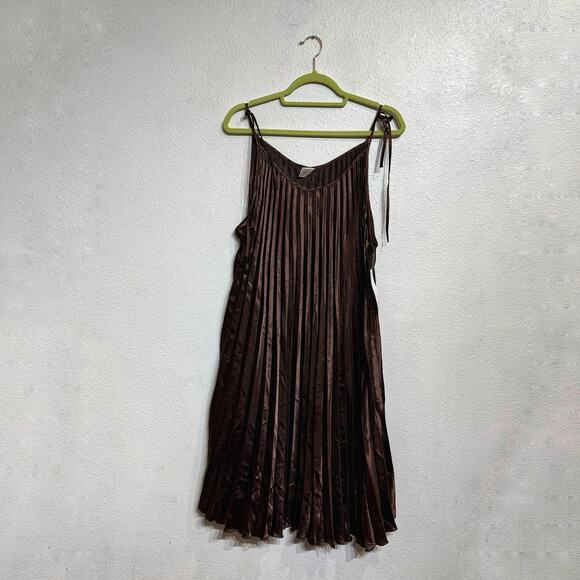 Annabelle Brown Satin Pleated Midi Dress Sz L NWT - Picture 1 of 10